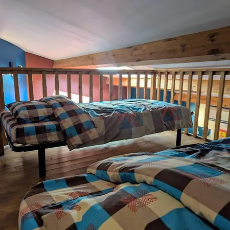 D'hotes - Au Soleilo Отель типа 
