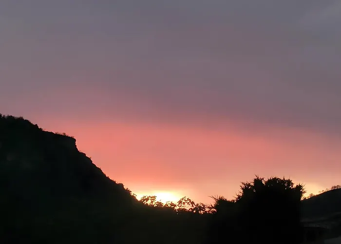 Bed & Breakfast D'hotes - Au Soleilo Mostuejouls