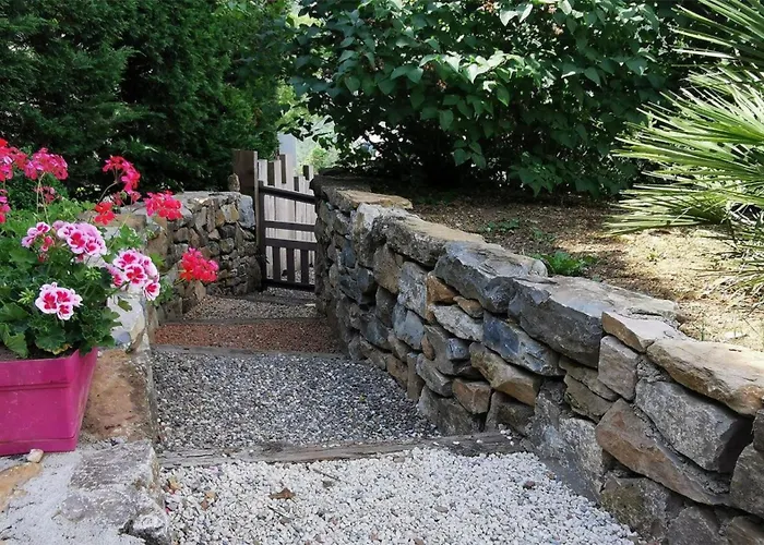 D'hotes - Au Soleilo Bed & Breakfast 4*