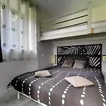 D'hotes - Au Soleilo לינה וארוחת בוקר 4*