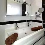 D'hotes - Au Soleilo לינה וארוחת בוקר Mostuéjouls