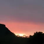 לינה וארוחת בוקר D'hotes - Au Soleilo Mostuéjouls