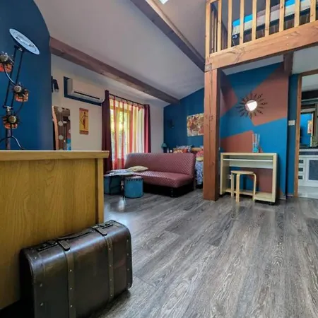 D'hotes - Au Soleilo Bed and Breakfast