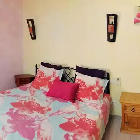 Bed and Breakfast D'hotes - Au Soleilo Mostuéjouls