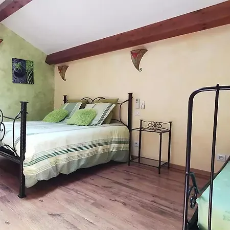 D'hotes - Au Soleilo 4* Mostuéjouls