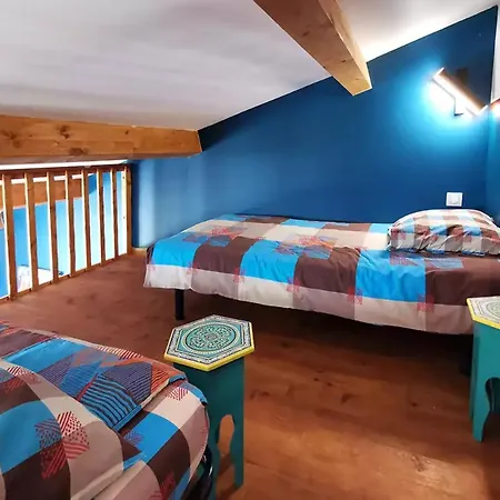 D'hotes - Au Soleilo B&B 모스튀에줄