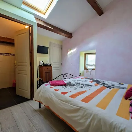D'hotes - Au Soleilo 4* Mostuéjouls